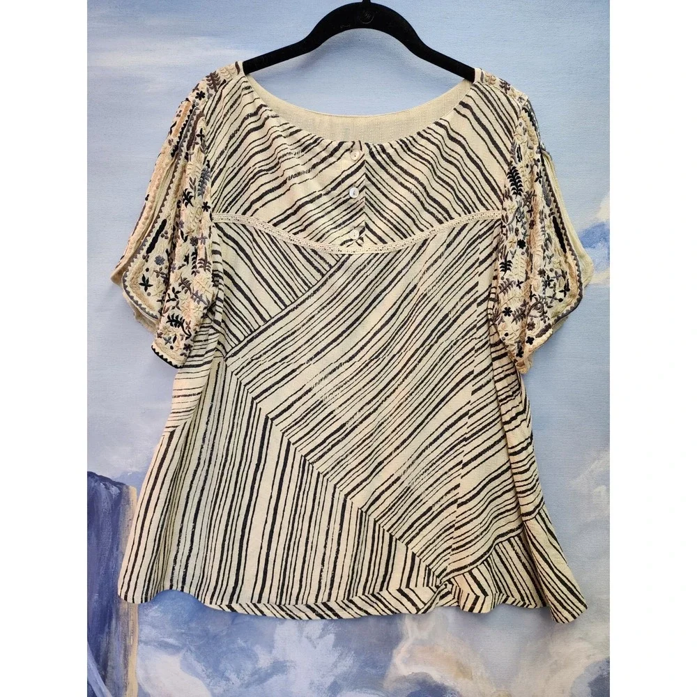 Benares M Embroidered Sleeve  Boho Blouse LNC!